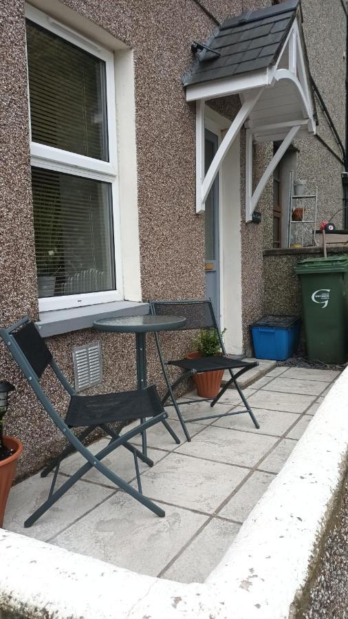 Cosy Mews House Close To Harbour ポルスマドグ エクステリア 写真